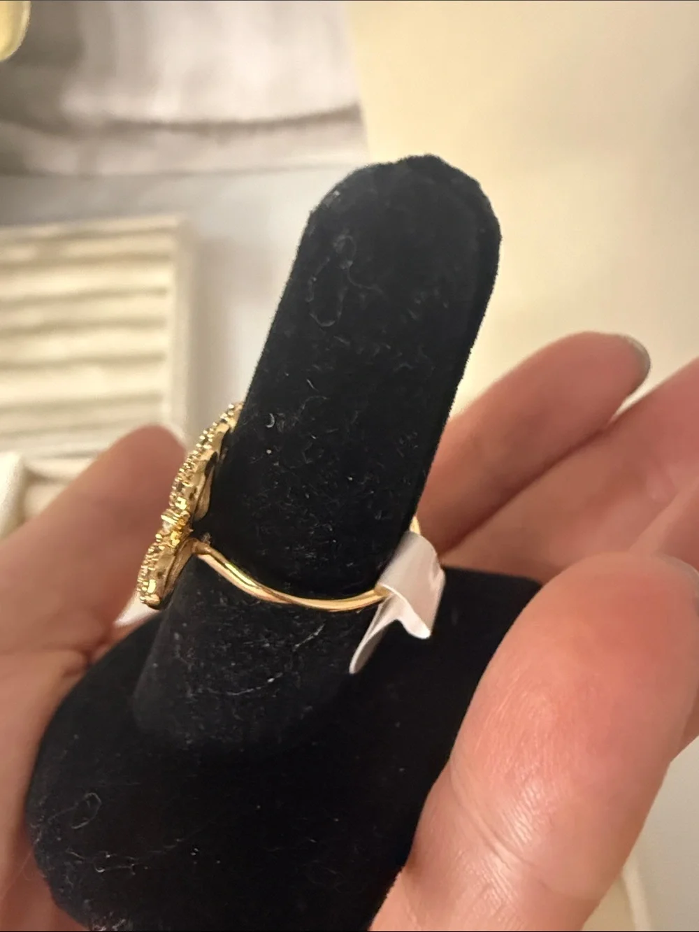 N/A 18k gold